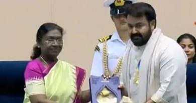 മലയാള സിനിമക്ക് അഭിമാന നിമിഷം; ഫാല്‍ക്കെ പുരസ്കാരം മോഹൻലാല്‍ ഏറ്റുവാങ്ങി